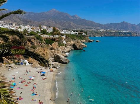 que hacer en nerja pareja|Que hacer en Nerja